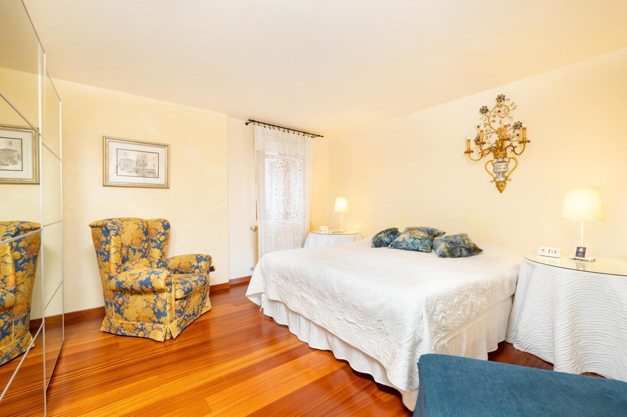Apartamento Heaven San Marco 1 E 2, The Elegant A Stone S Throw From St S Square