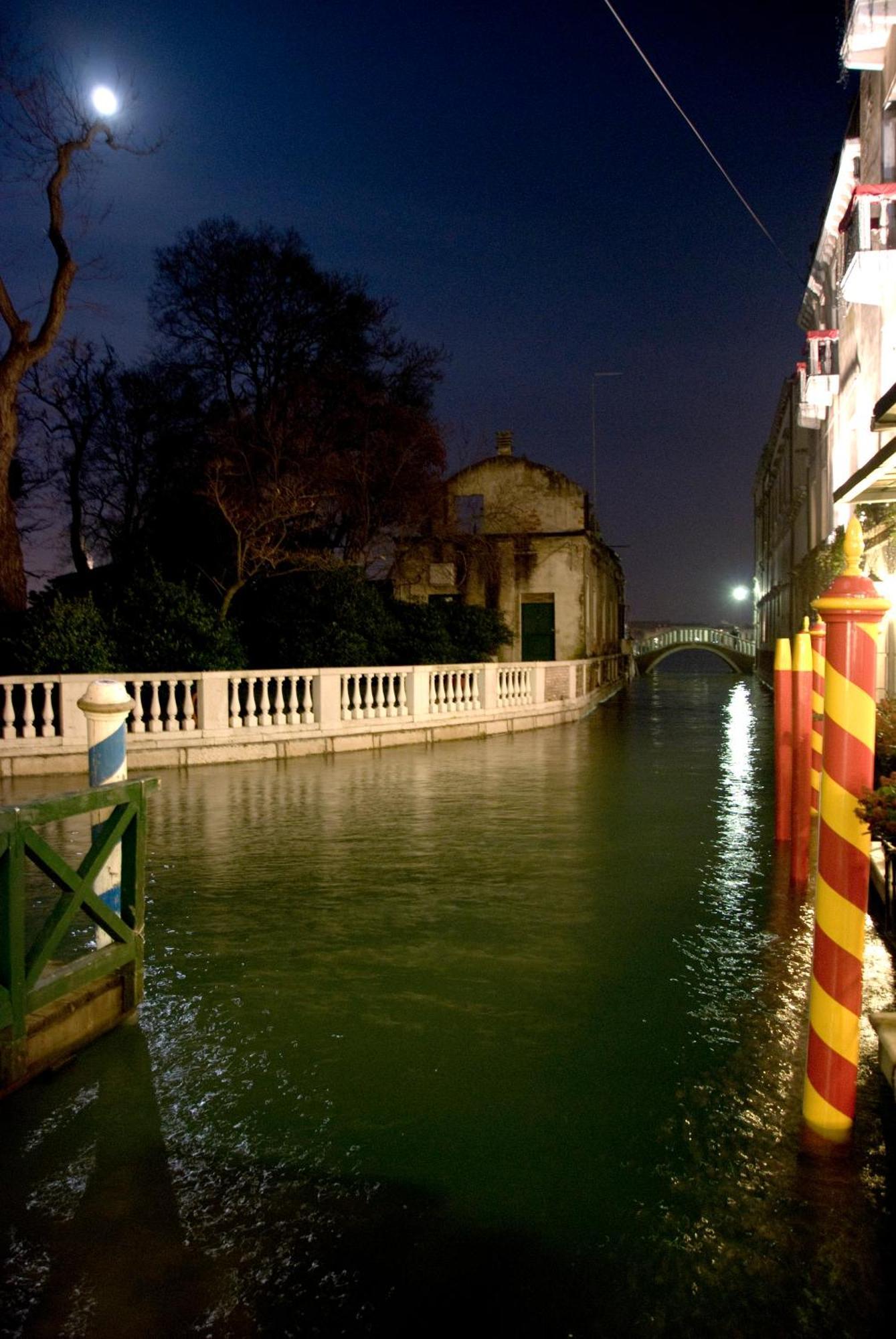 Soderini Splendor: First Floor Palazzo Charm At Castello Square * Veneza
