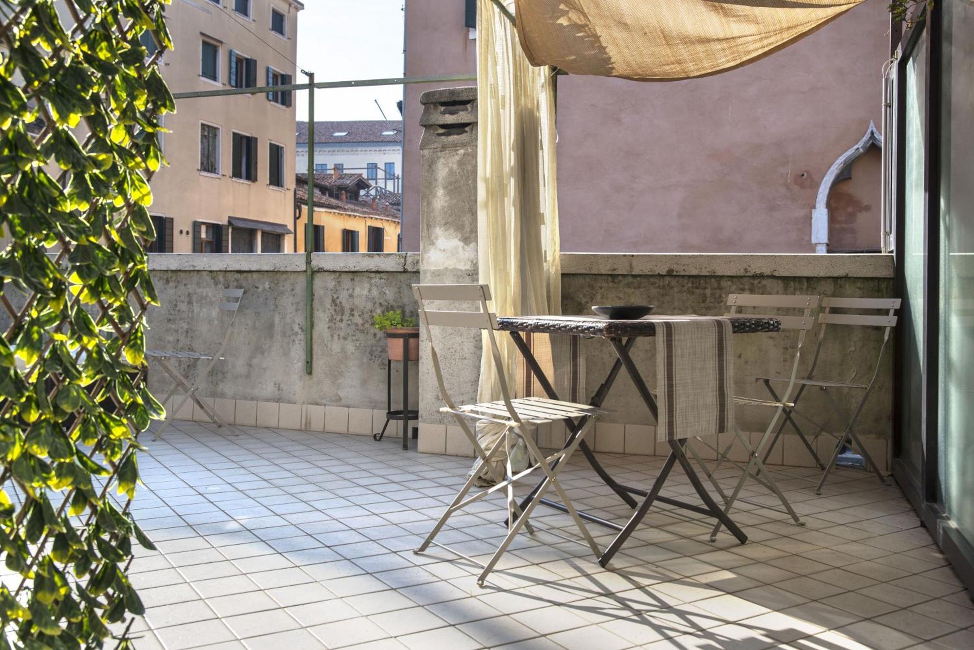 Affittacamere Tre Sestieri Terrace - Canal View 2024 Venezia