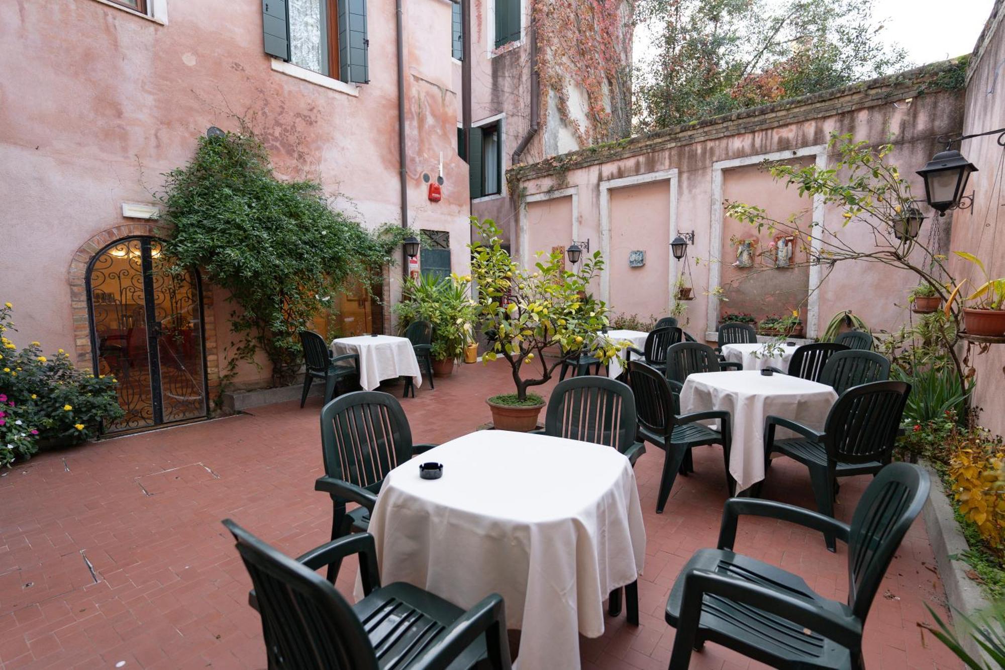 Hotel Tivoli Venice