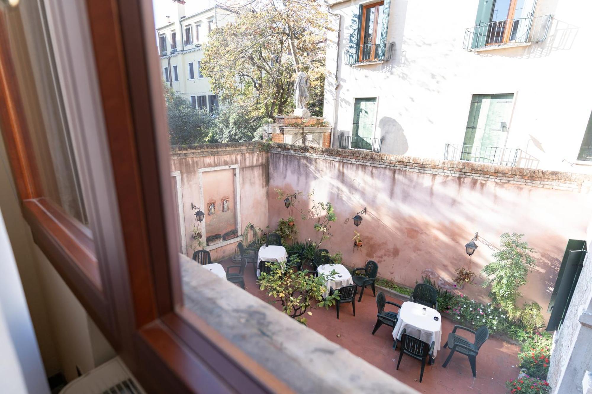 Tivoli Venice