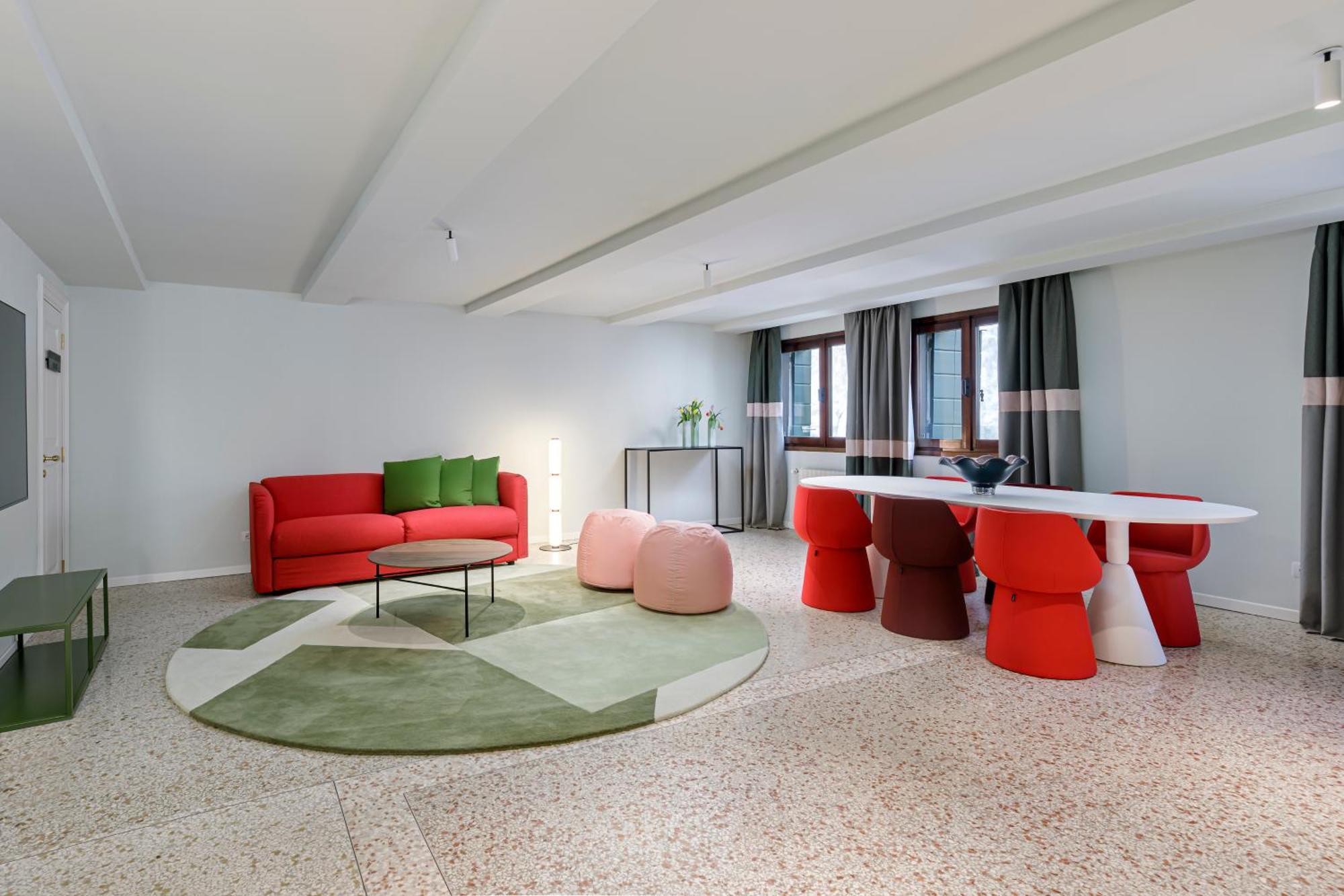 Palazzo Dei Fiori By Mate Apartment Venice