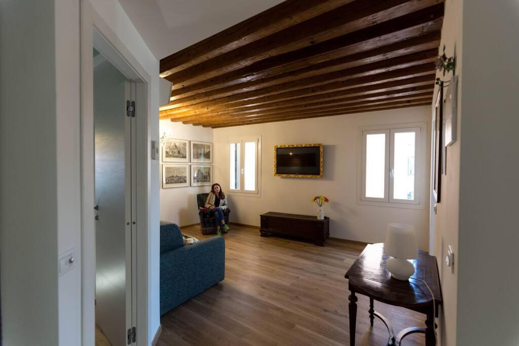 Aponalview 027042-loc-12481 Apartment Venice