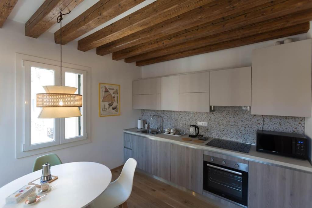 Apartment Aponalview 027042-loc-12481 Venice