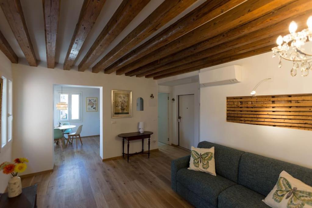 Aponalview 027042-loc-12481 Apartment Venice