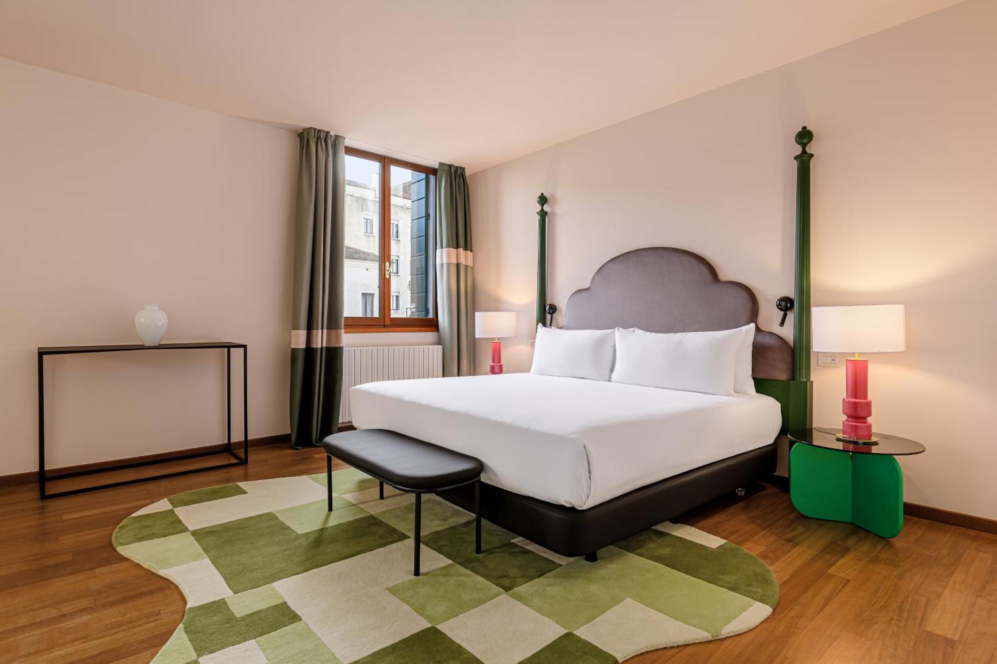 Palazzo Dei Fiori By Mate Apartment Venice