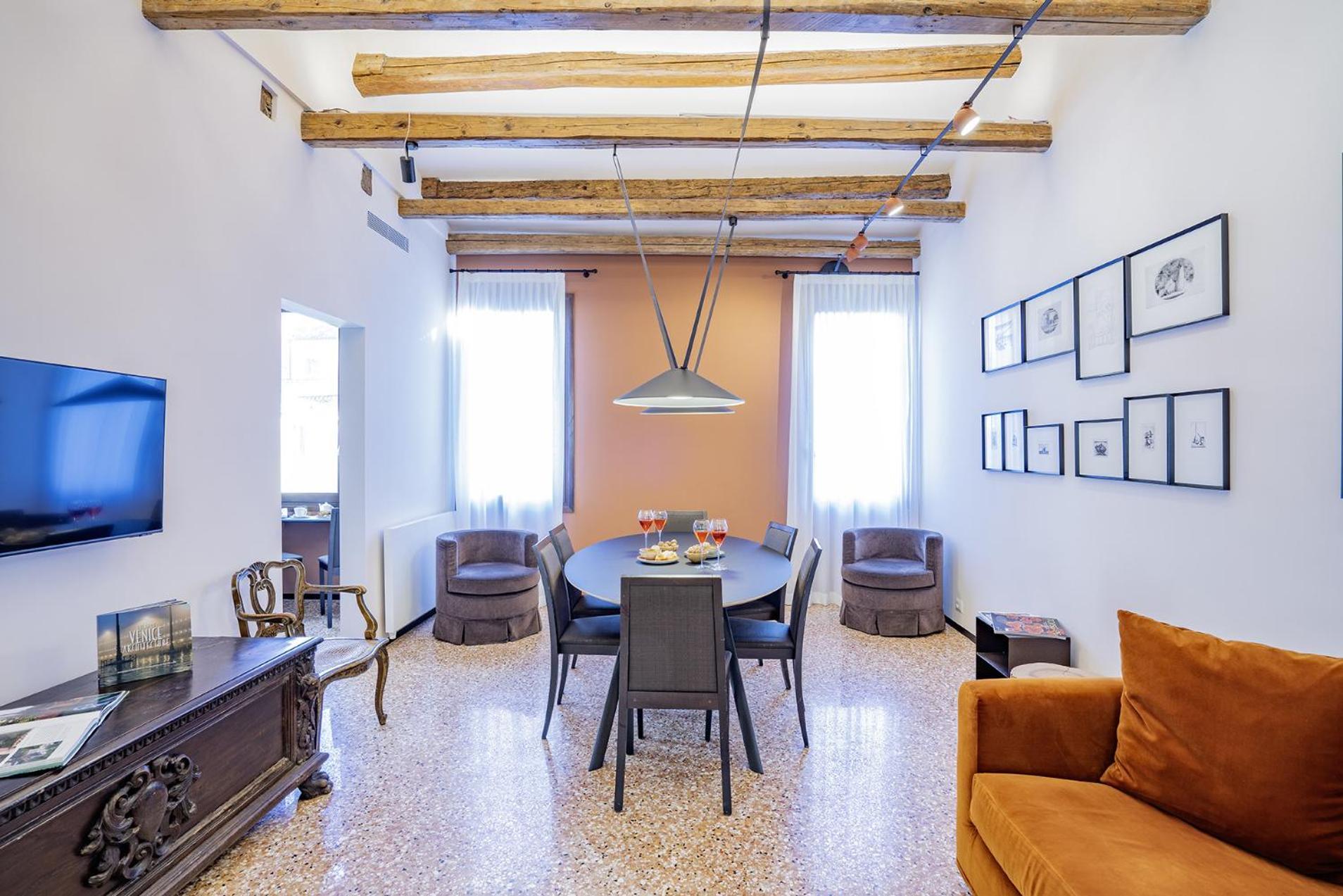 Apartment Palazzetto San Stin Up To 5 Guests Renewed In 2024 Venice