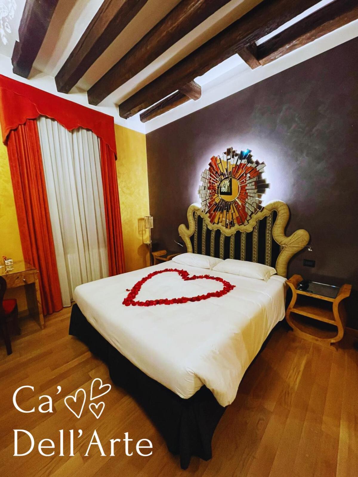 Ca Dell'arte Palace Bed & Breakfast 5*