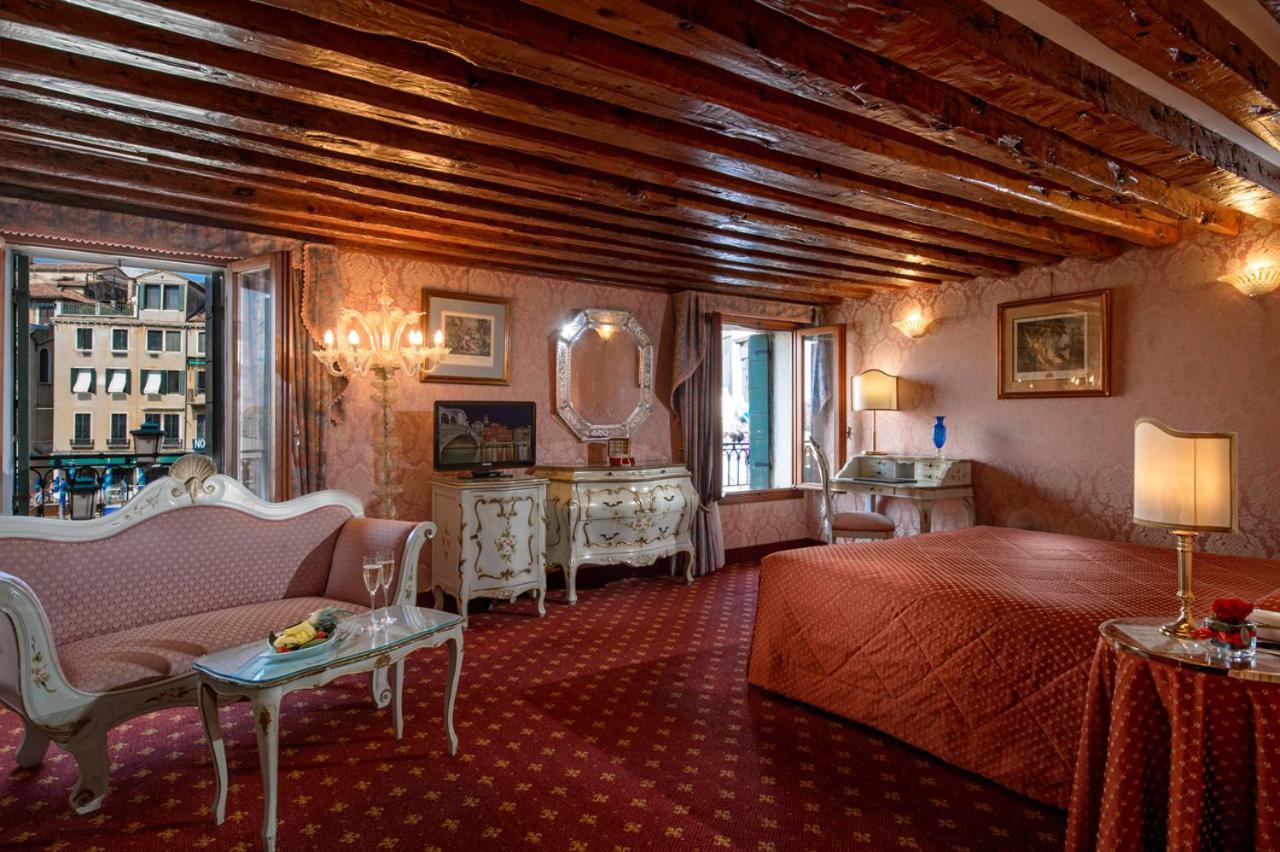 Rialto Hotel Venice