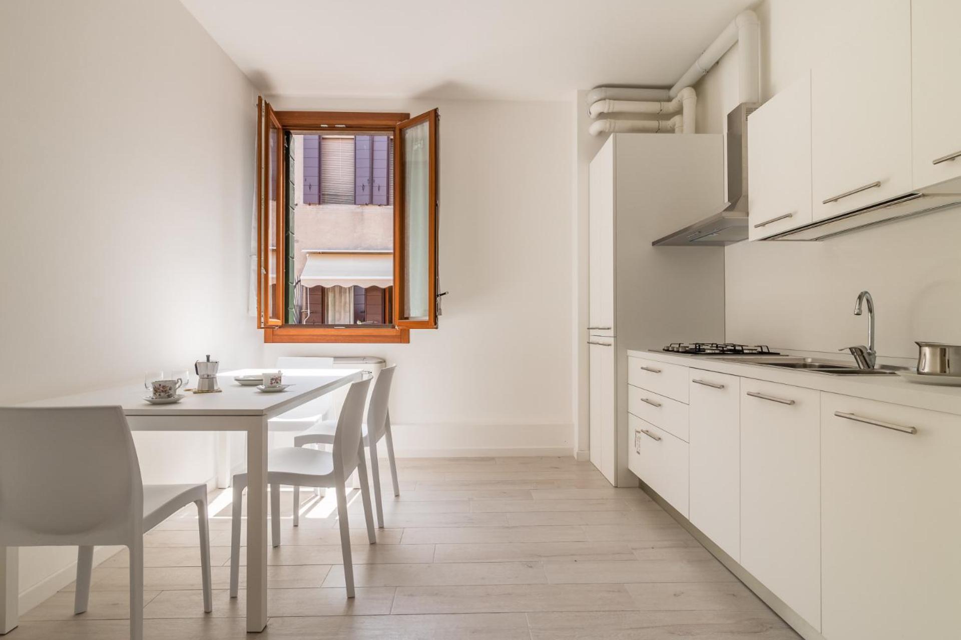 Celestia Castello By Waterbus Apartment Venice