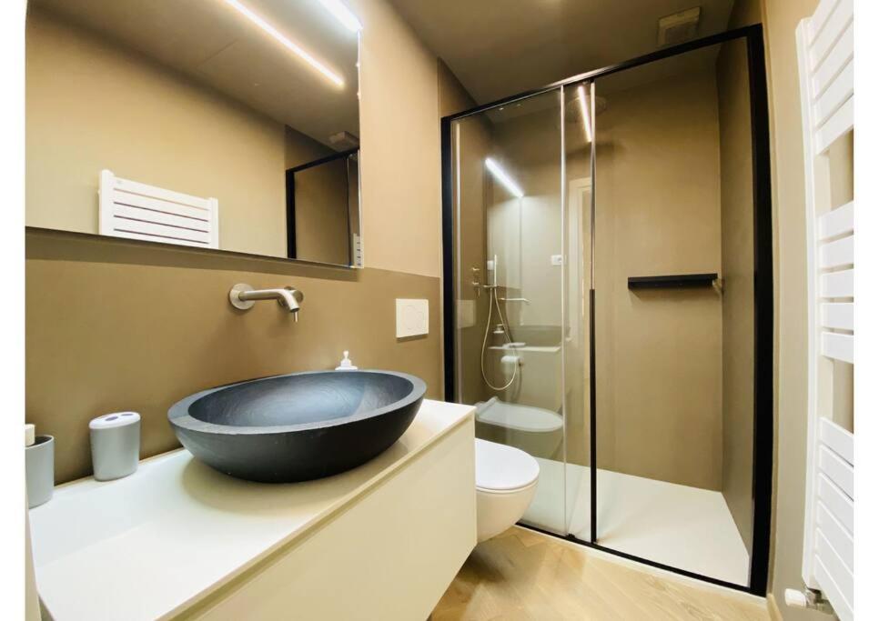 Appartamento Sweet Time Venice, Luxury San Marco Frezzaria Apt! *