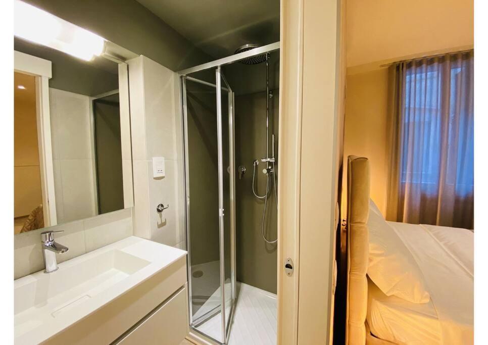 Appartamento Sweet Time Venice, Luxury San Marco Frezzaria Apt!