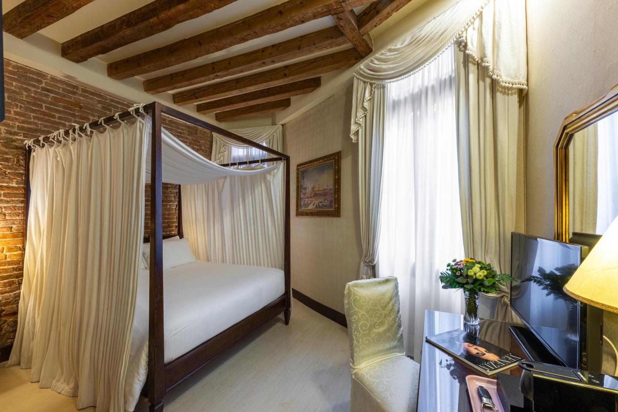 Ca' Del Nobile Hotel