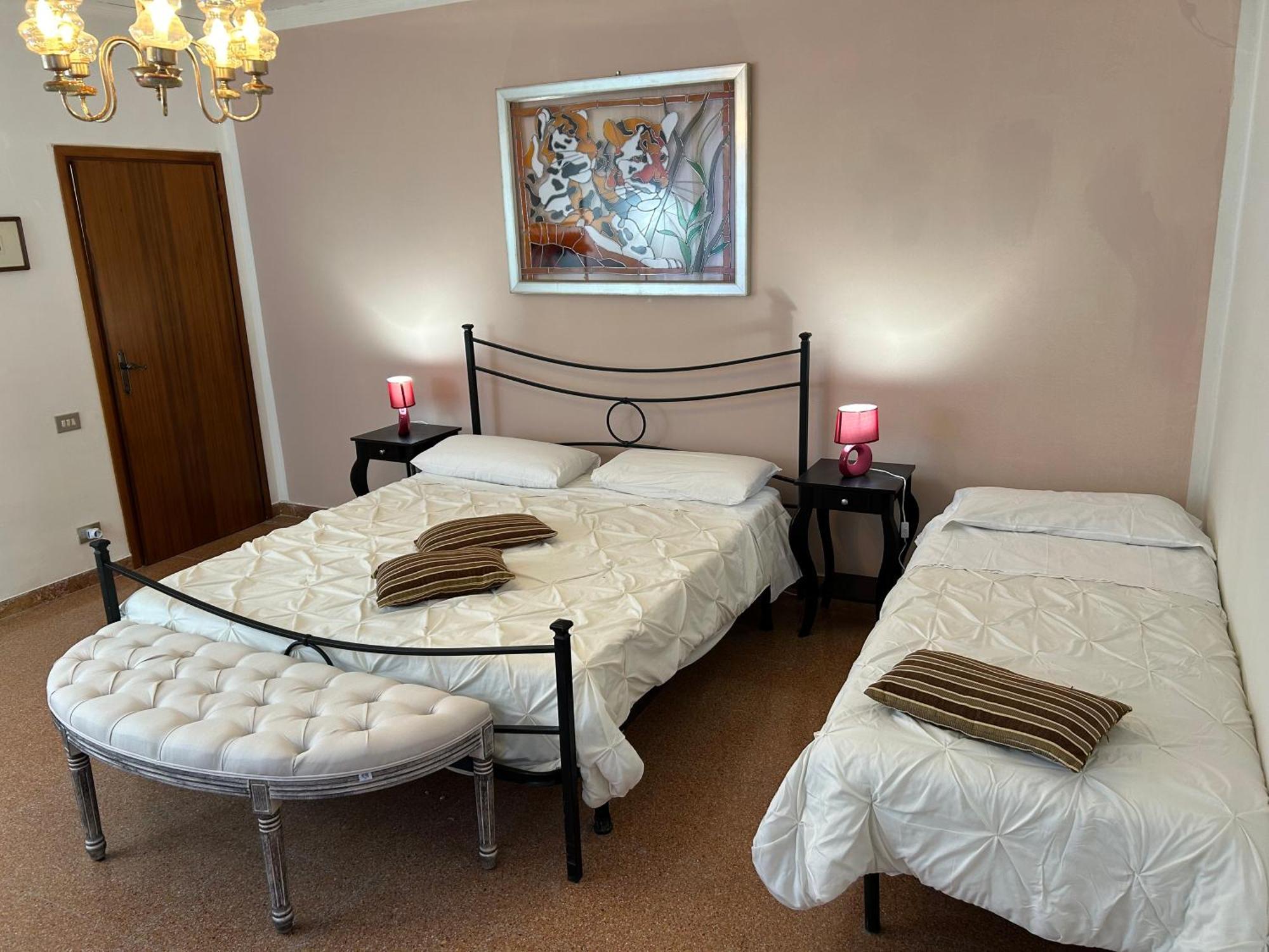 Guest house Lions Venice