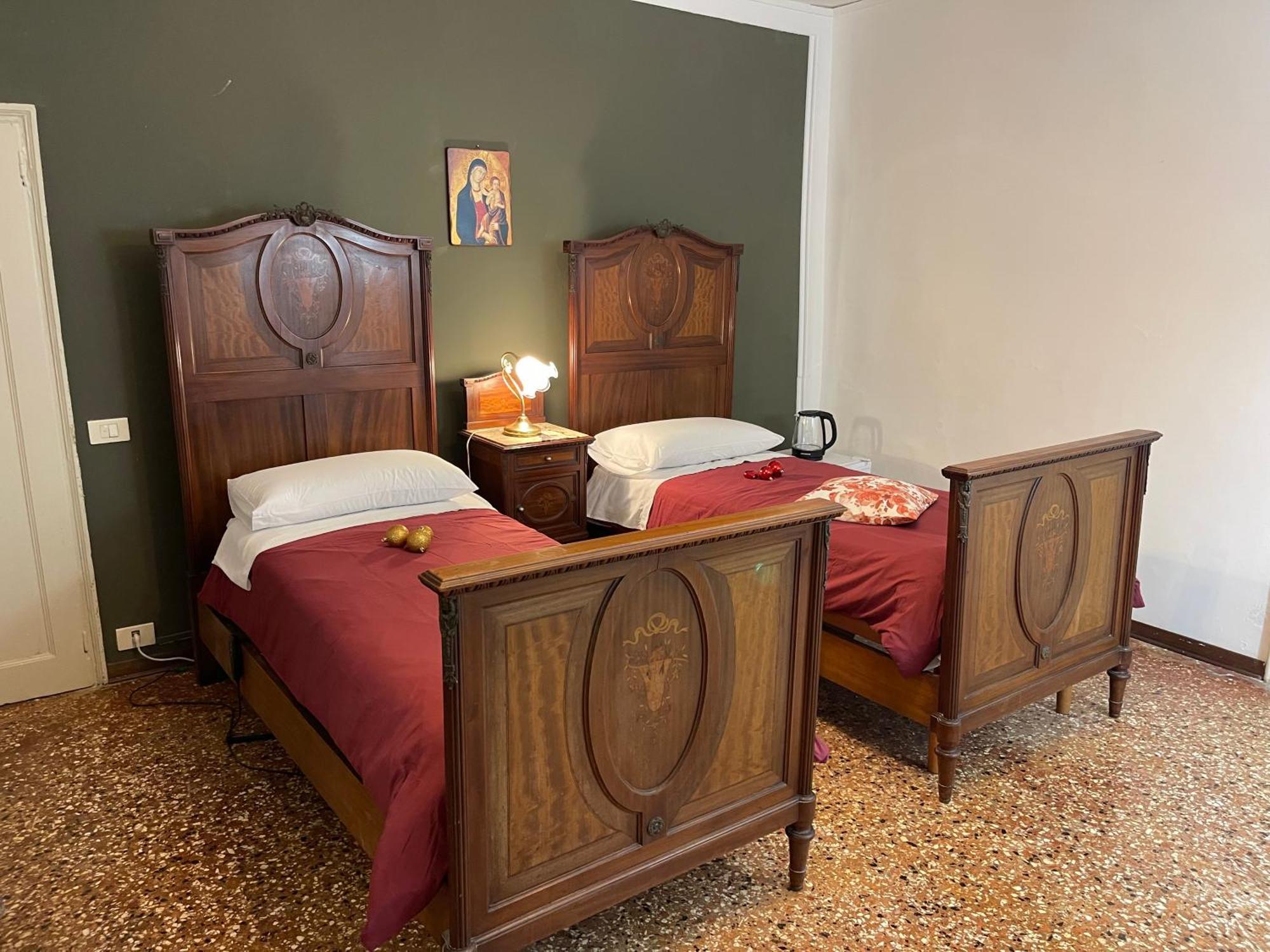 Guest house Lions Venice