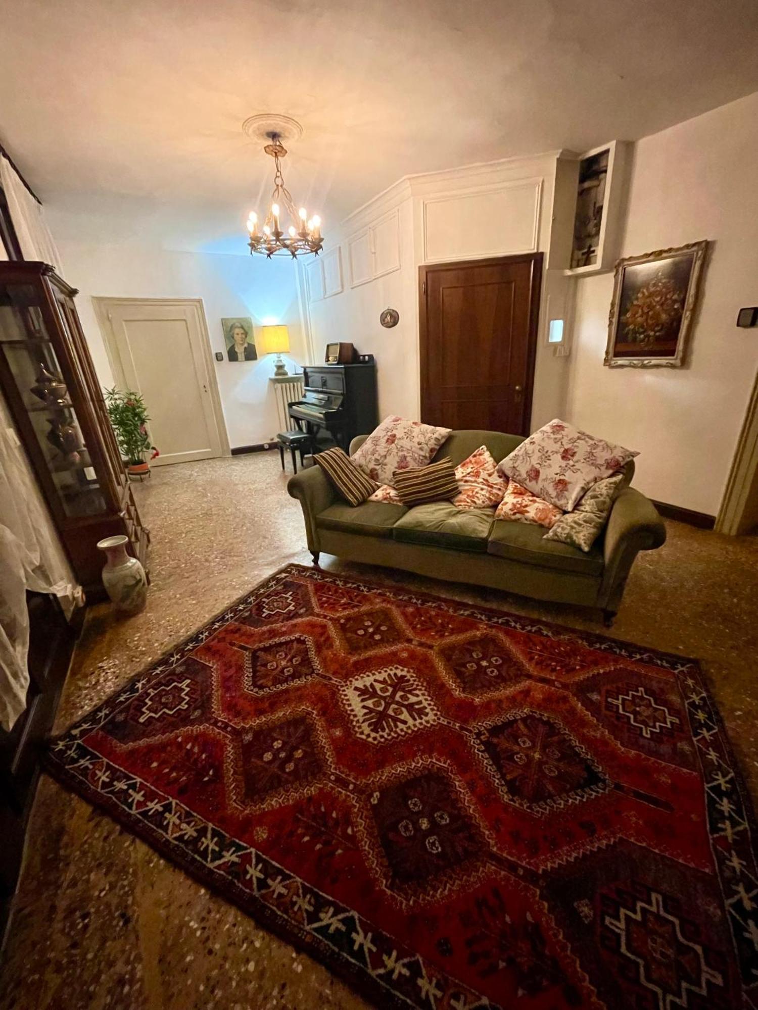 Lions Guest house Venice