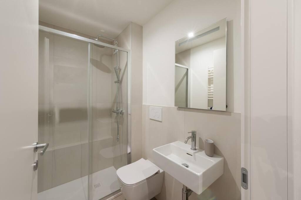 Ca' Ferrando, Brand New Apartment, Experienced Host! Venice