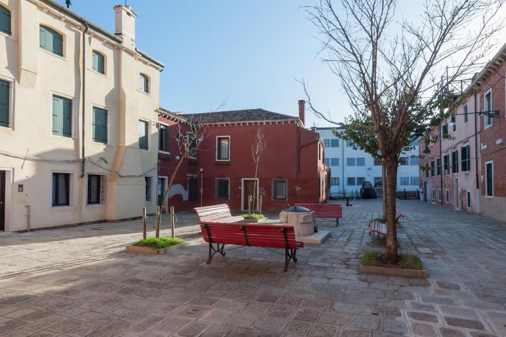 Ca' Ferrando, Brand New Apartment, Experienced Host! Apartment