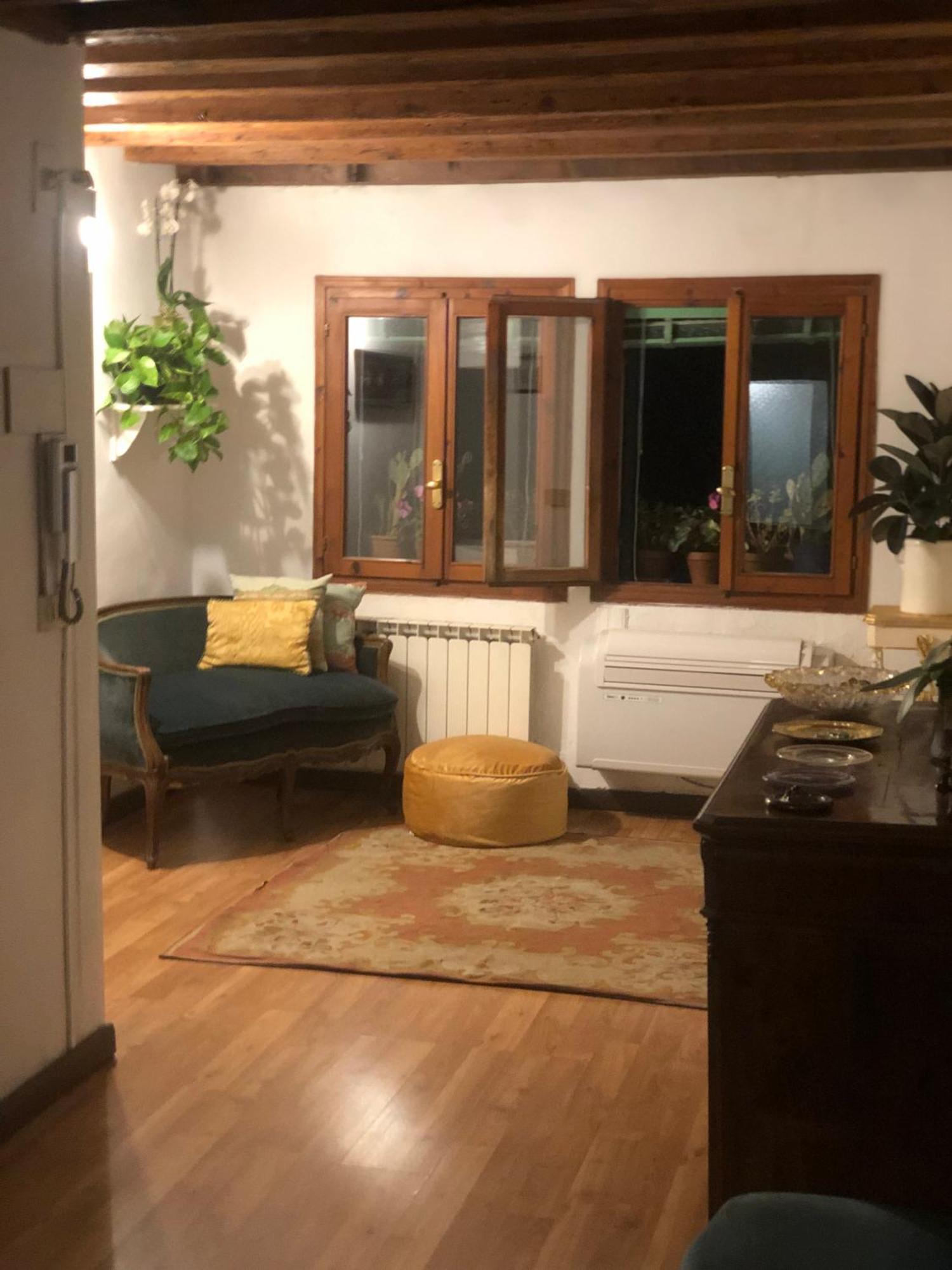 Garibaldi Apartment *