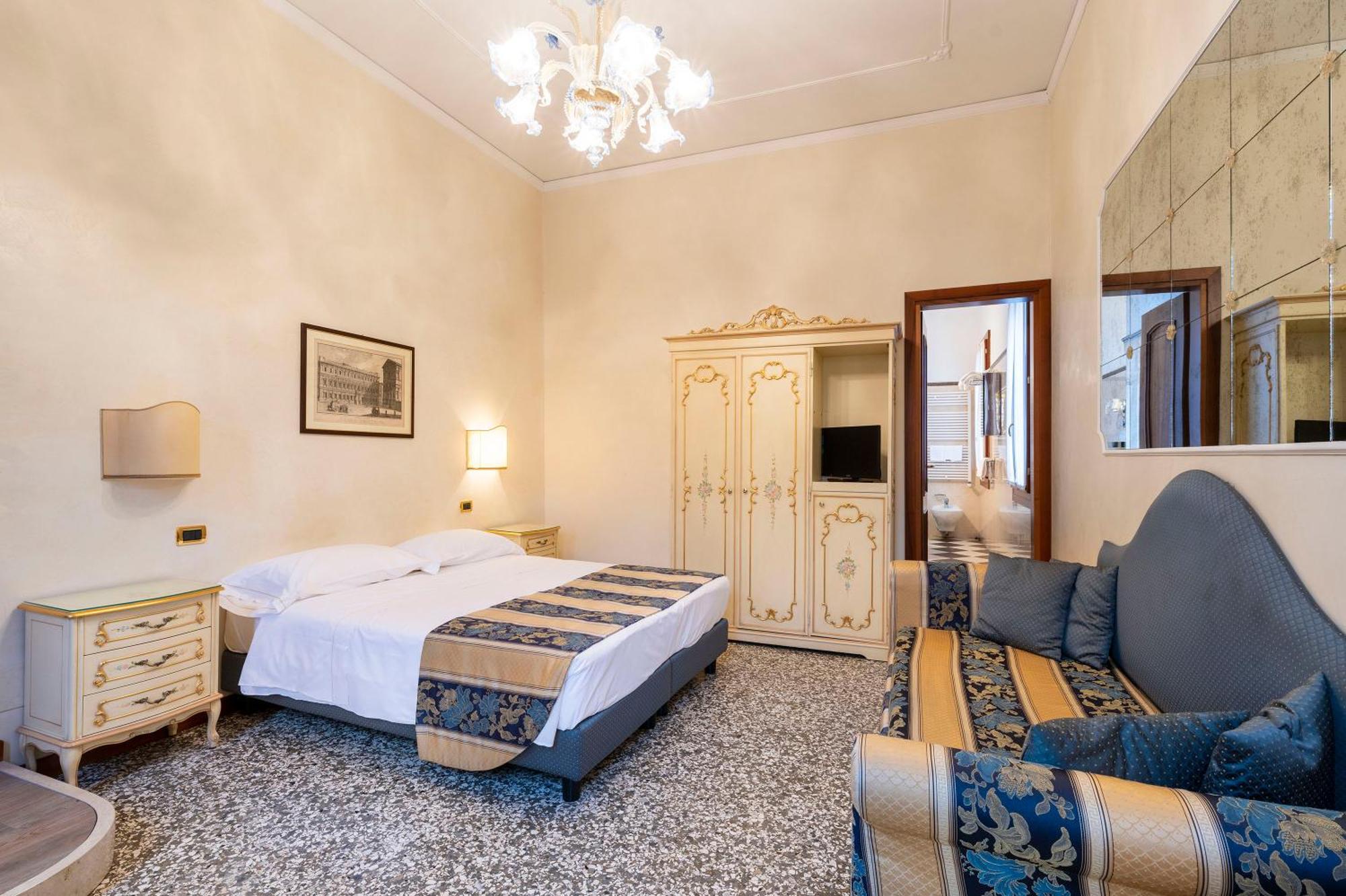 Torino Hotel 3*