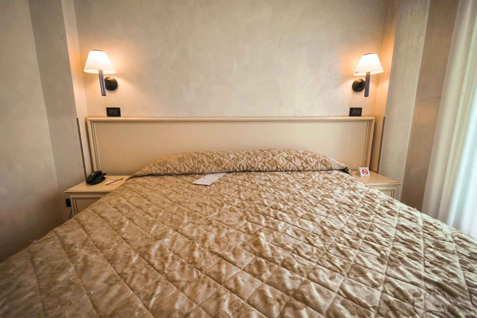 Hotel Carlton Capri Venice