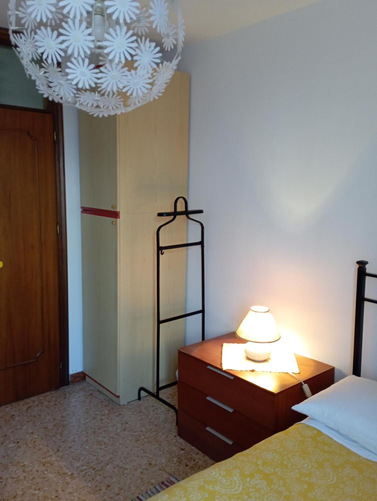 Two Steps From Rialto Guest house *