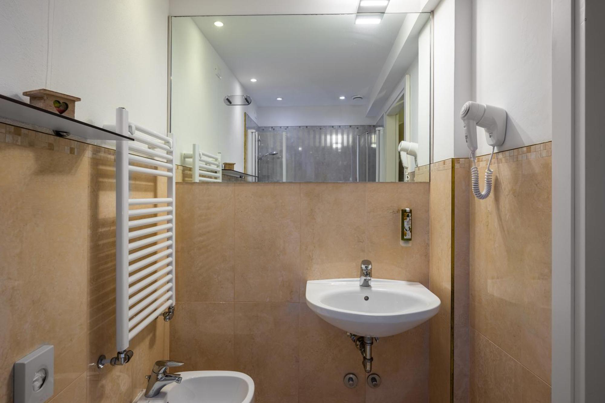 Hotel Leone Venice