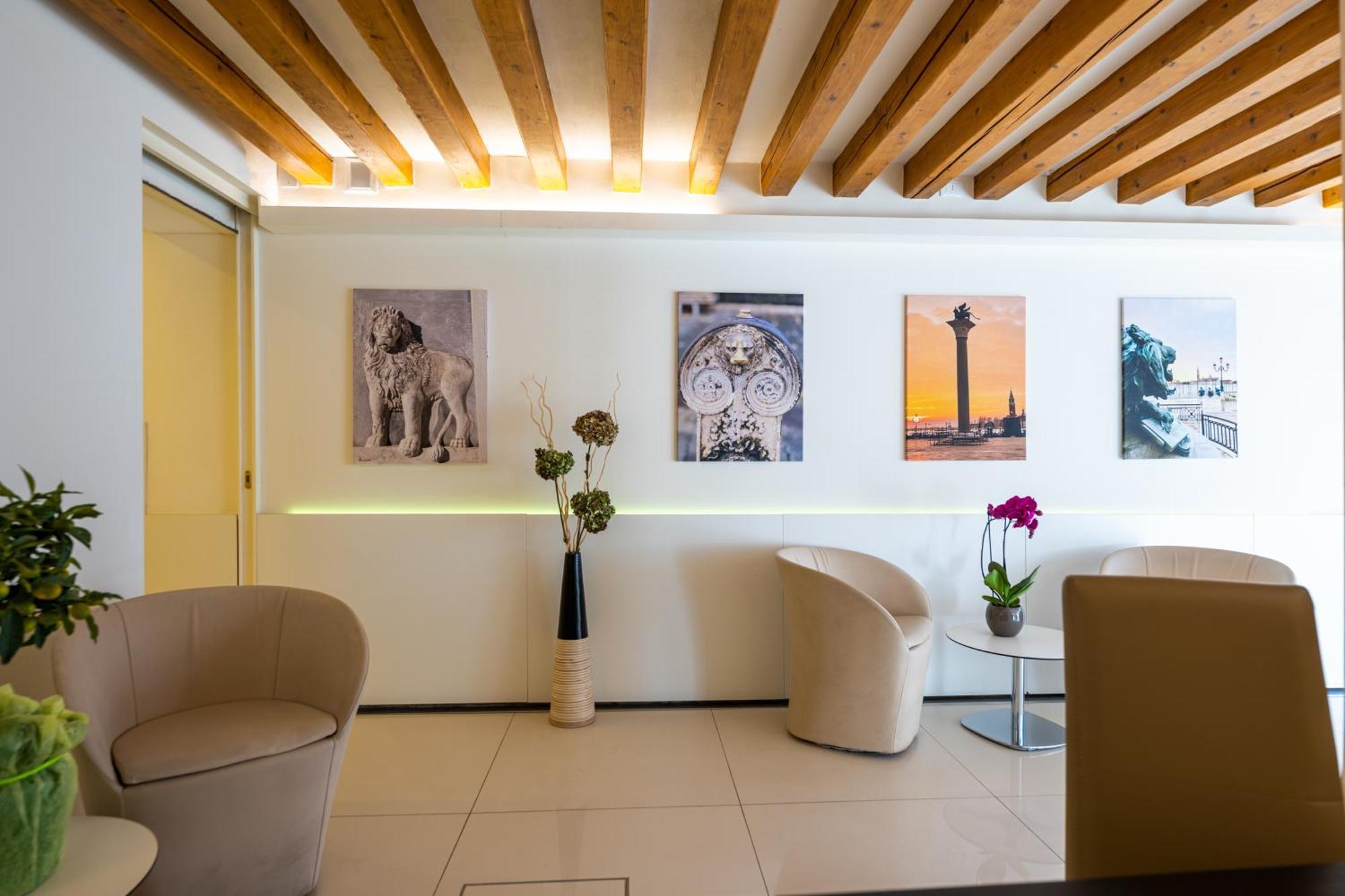 Hotel Leone