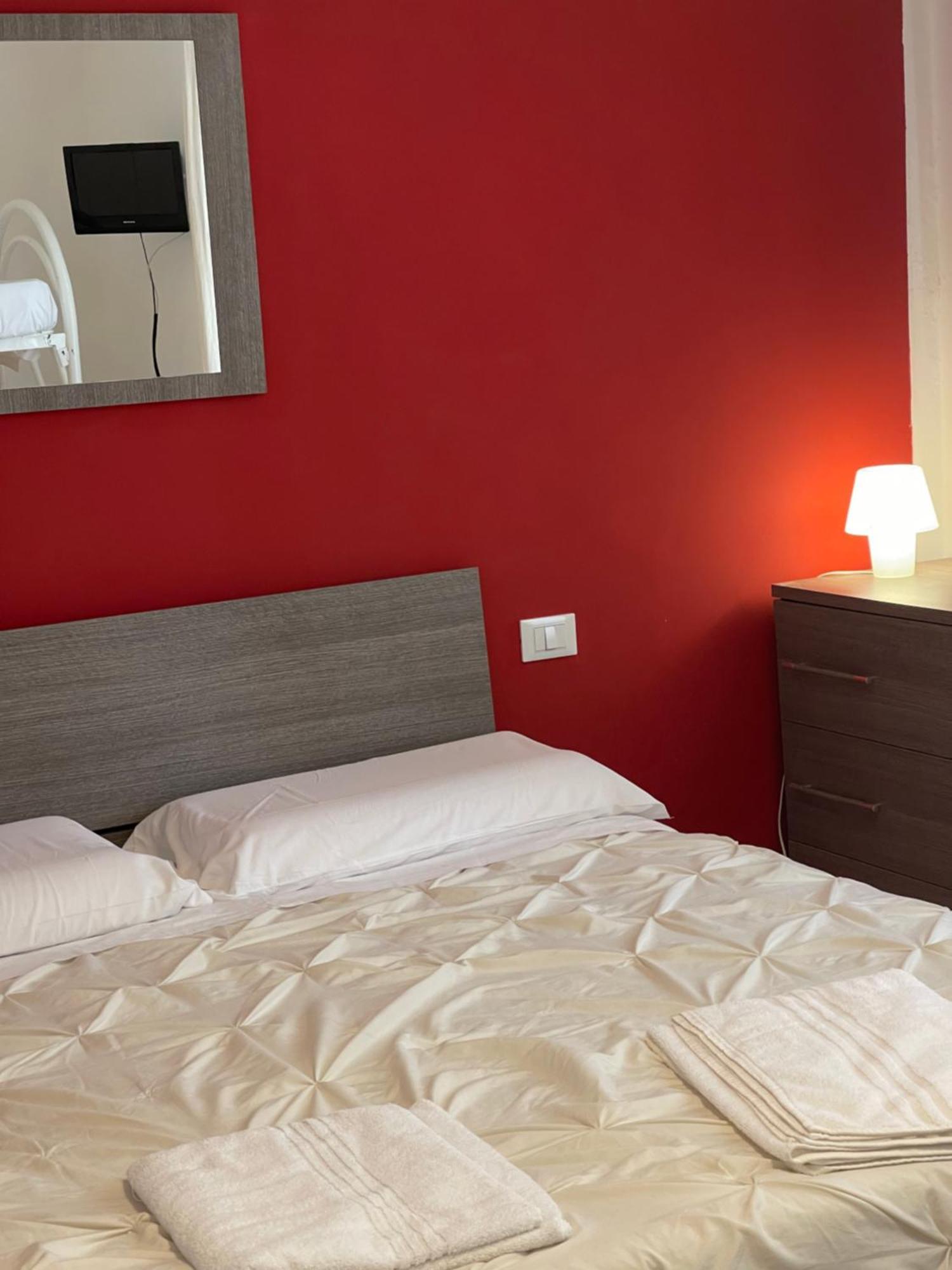Guest house Romantic Enchantment With Private Bathroom Venice