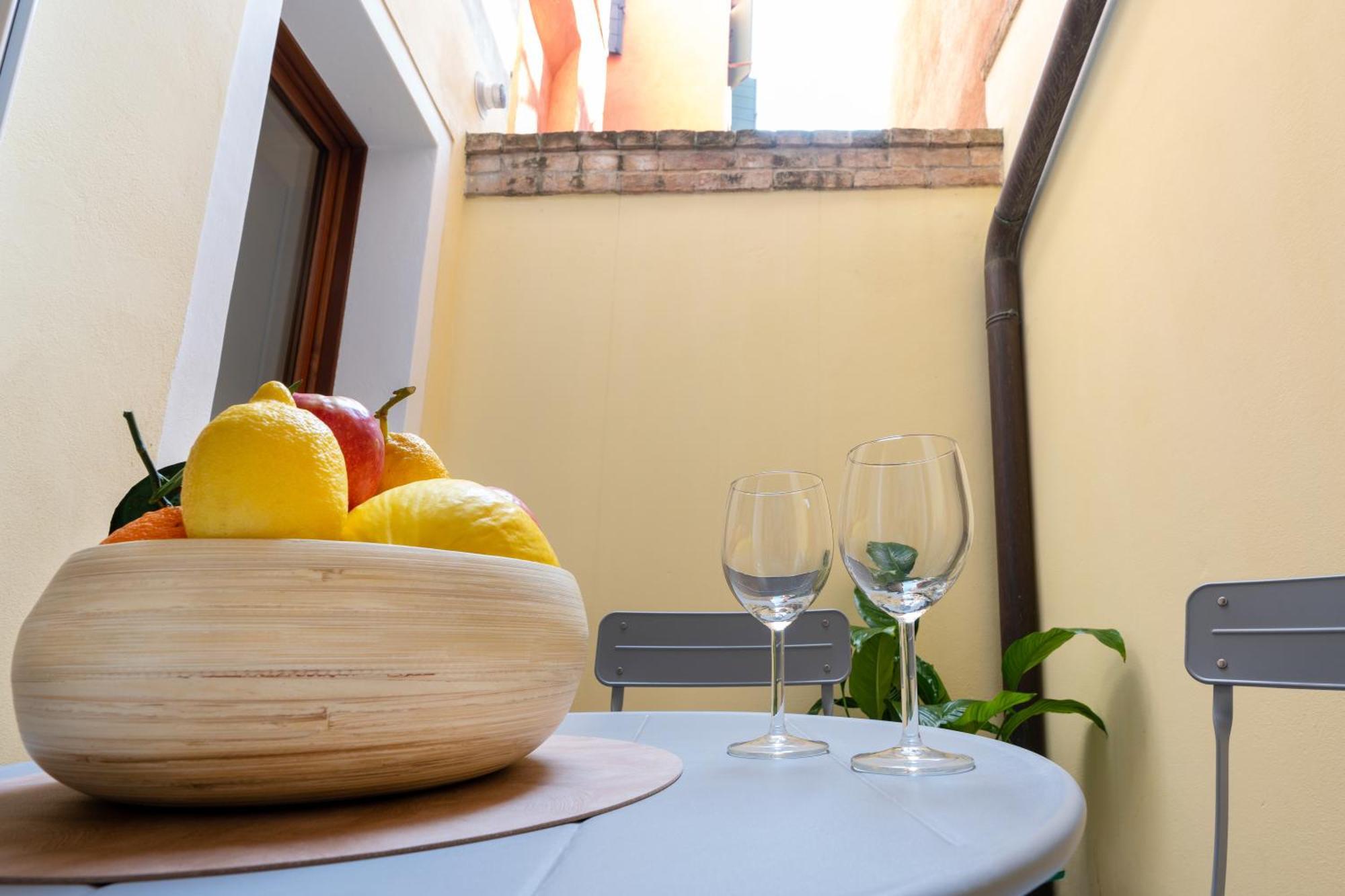 Elegante E Luminoso, Spazio Esterno Privato