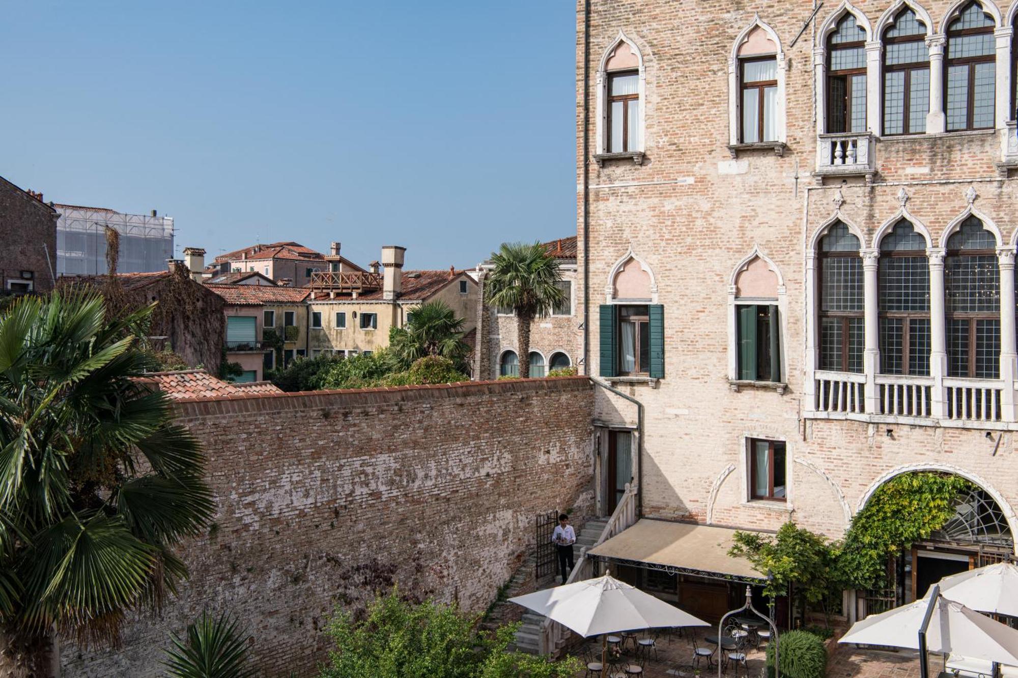 Nani Mocenigo Palace