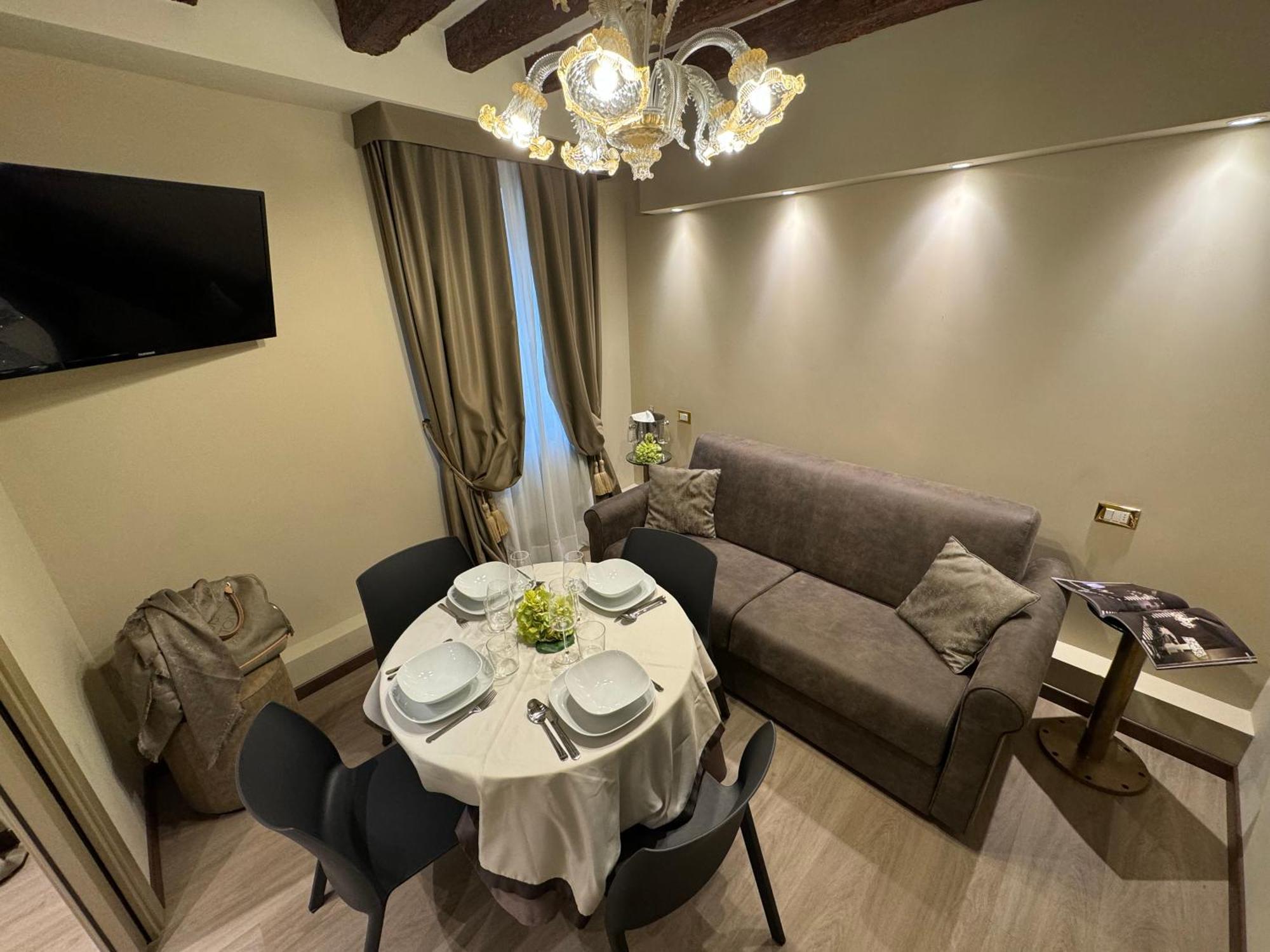 Ca Dell'arte Palace Bed & Breakfast