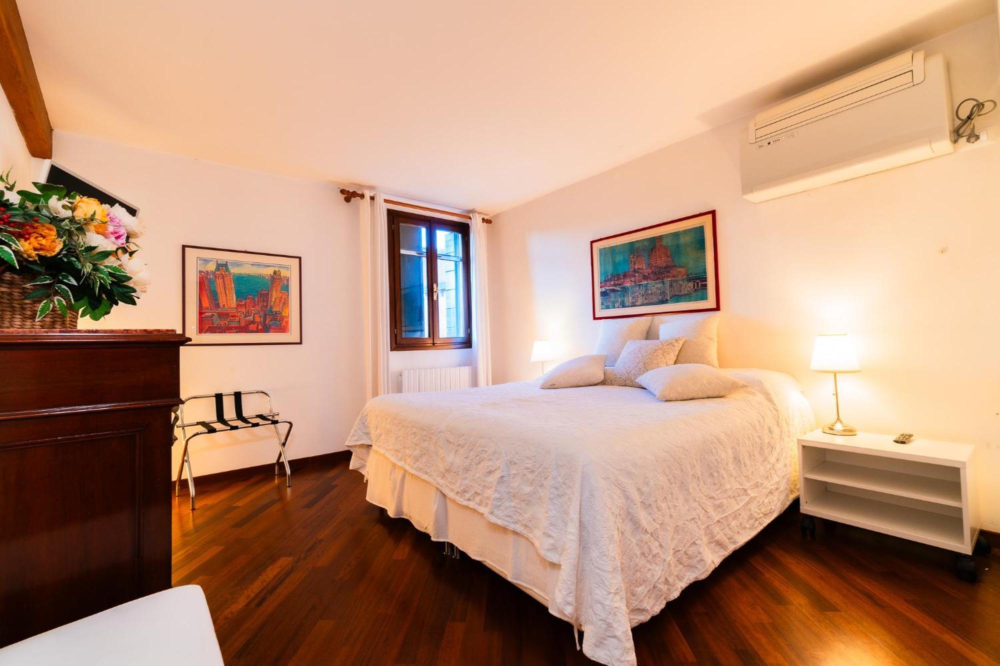 Elegant Terrace Near Piazza San Marco Last Floor No Lift * Venice