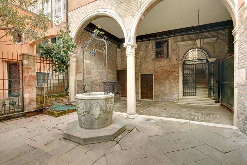 Grimaldi Cannaregio * Venice