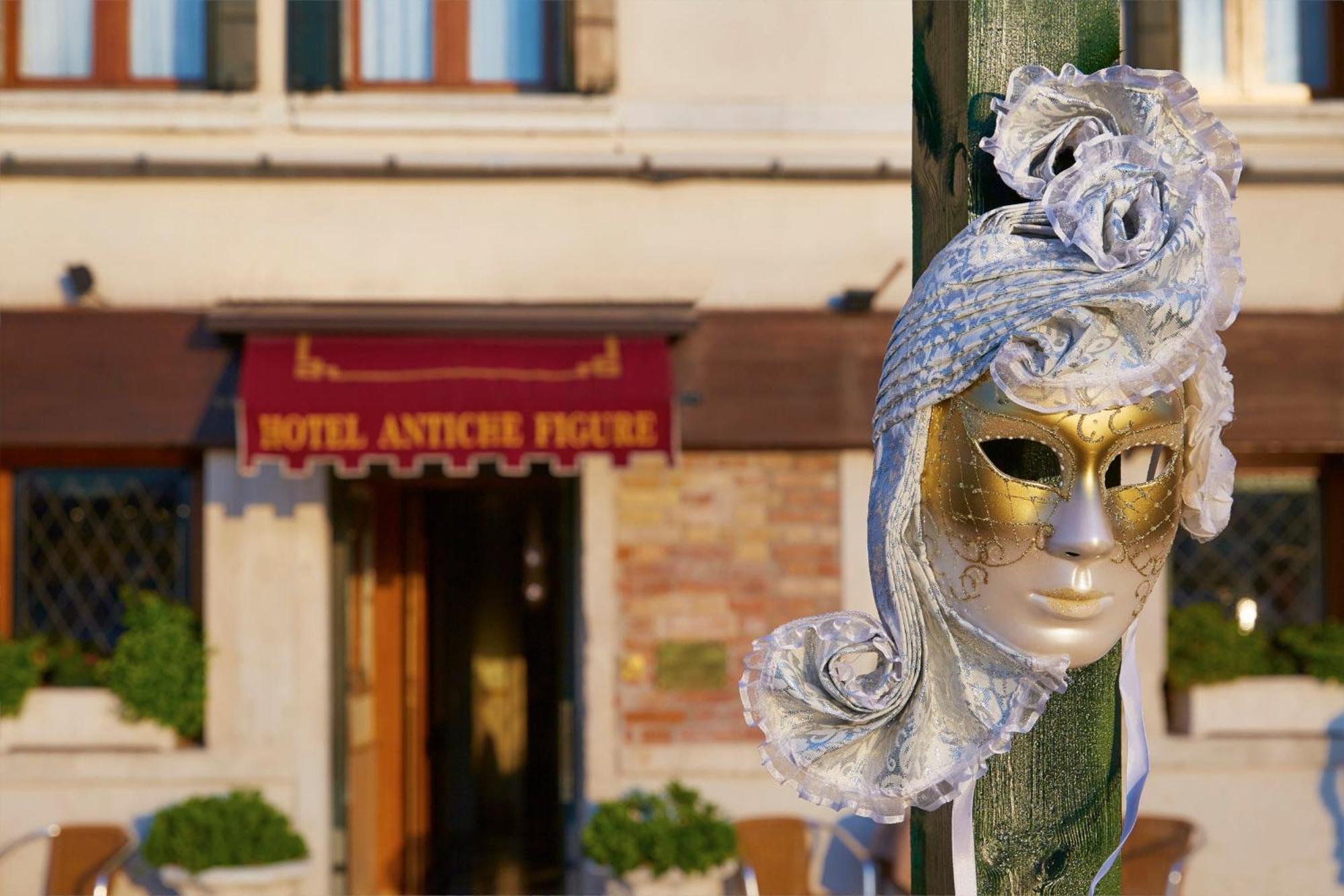 Antiche Figure Venice