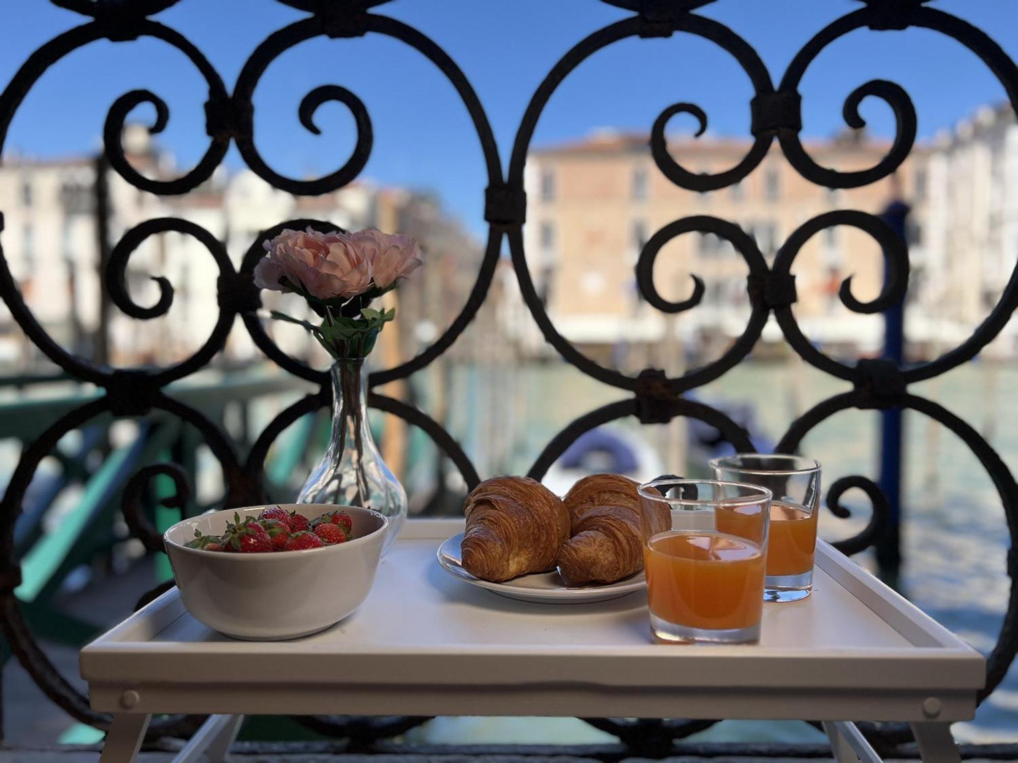 Apartment Romantic Grand Canal