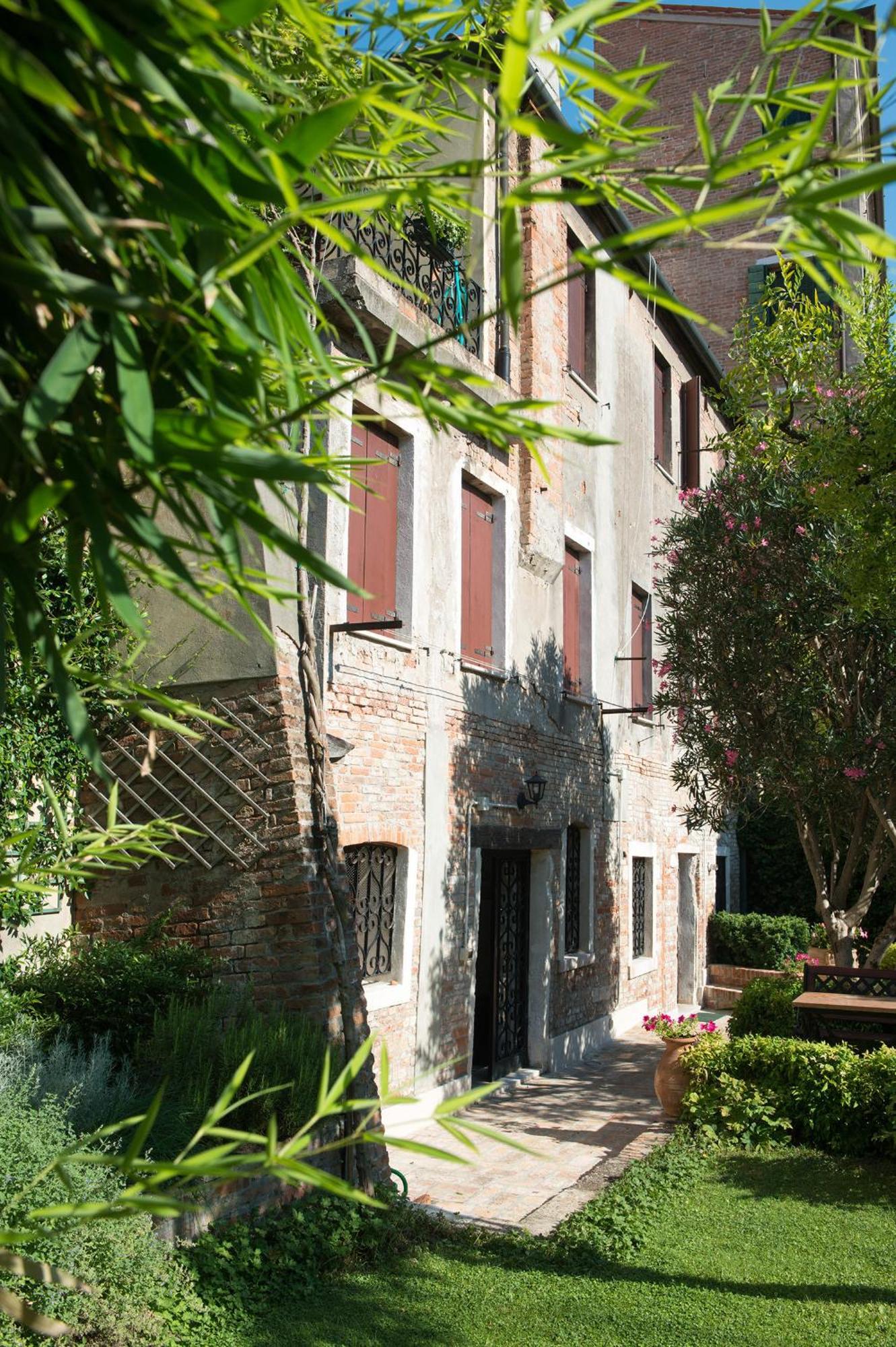 San Giacomo Apartment *