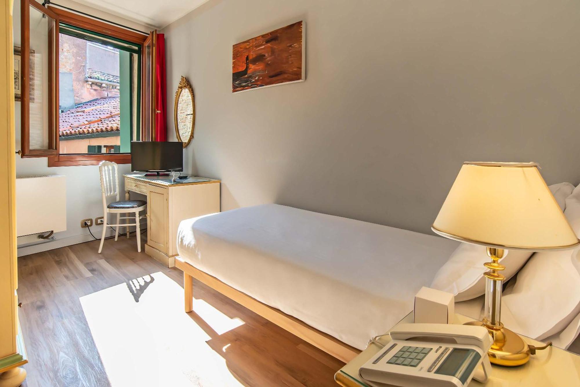 Hotel La Fenice Et Des Artistes