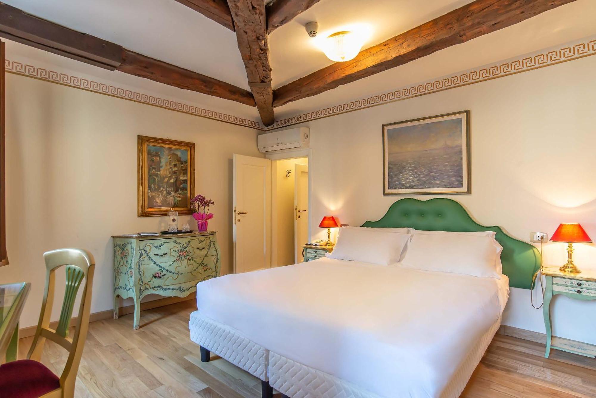 Hotel La Fenice Et Des Artistes Venice