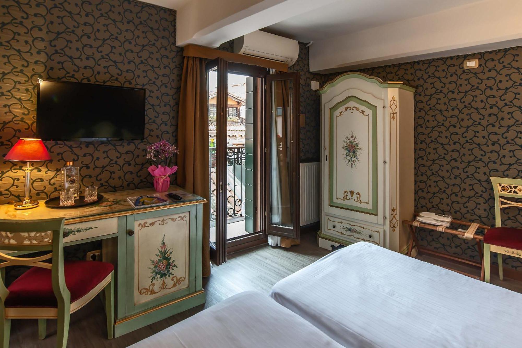 Hotel La Fenice Et Des Artistes