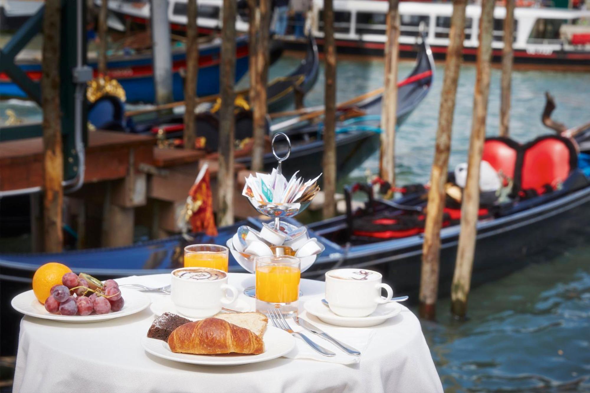Hotel Antiche Figure Venice