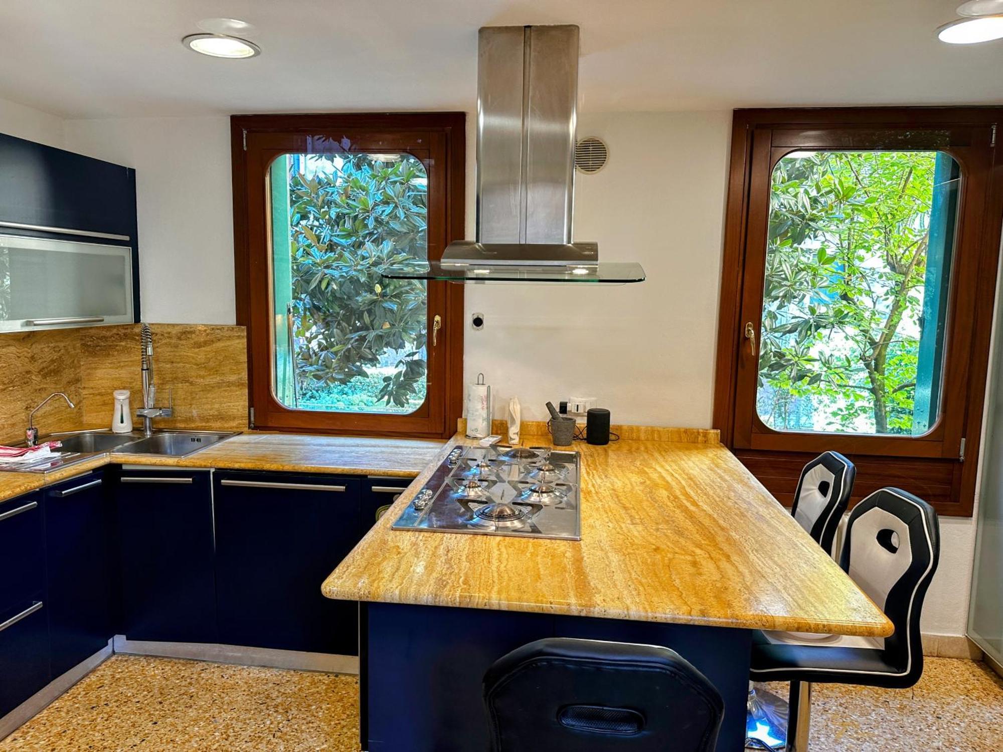 Appartamento Ca' Mandorla 027042loc09523 *