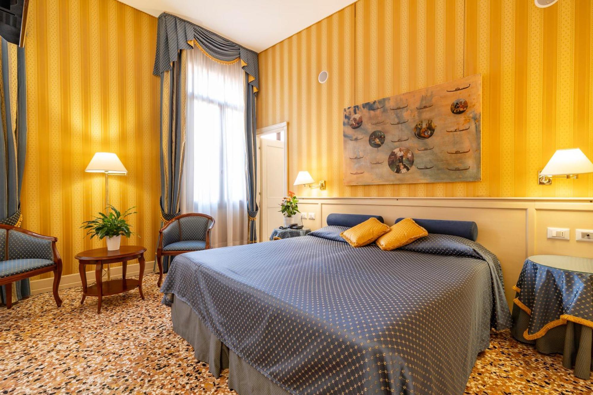 Bella Hotel