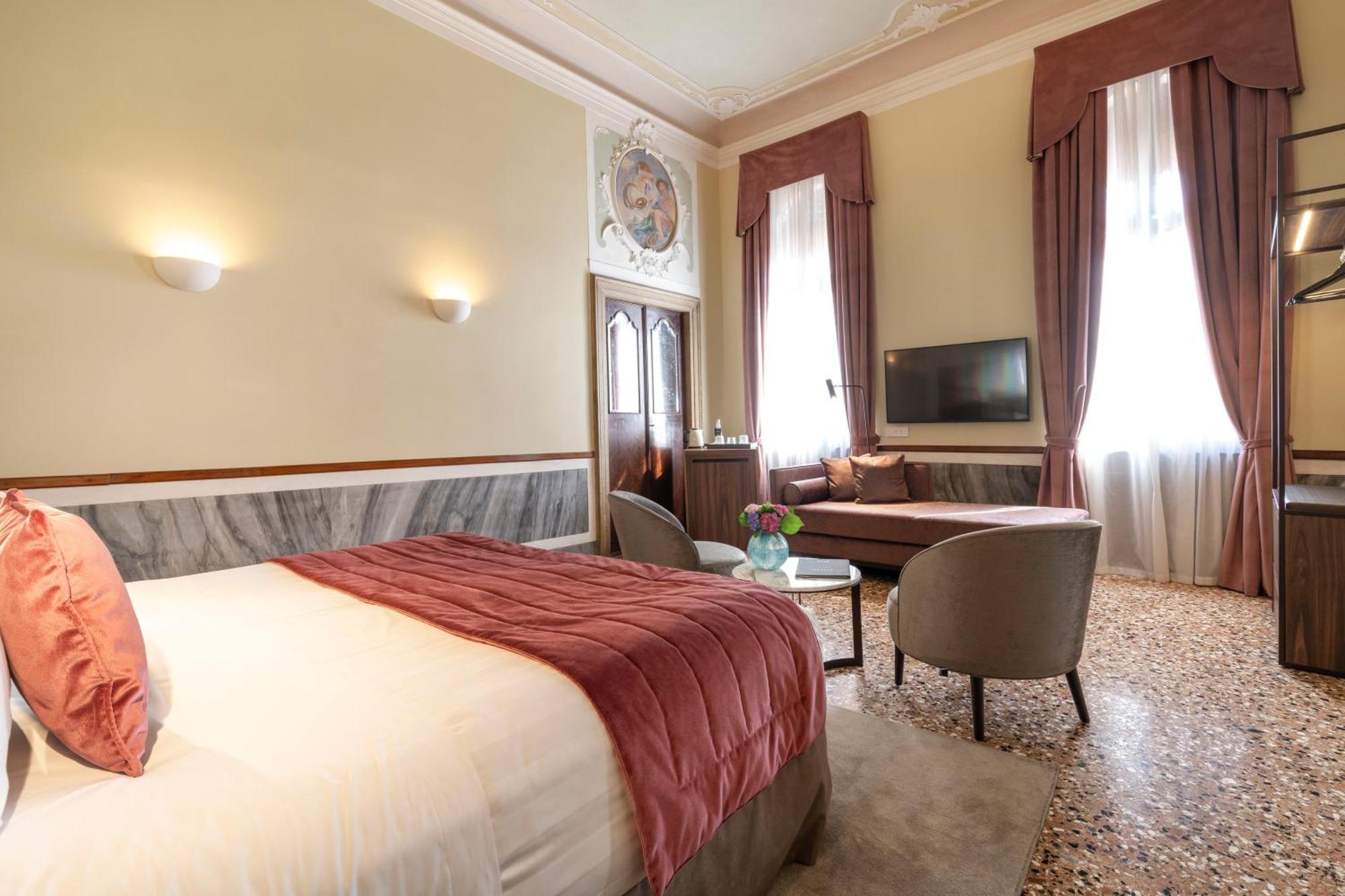 Palazzo Keller 4* Veneza