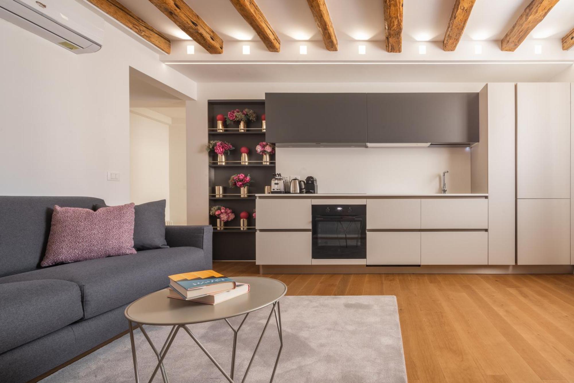 Apartment Ruga Bella R&r