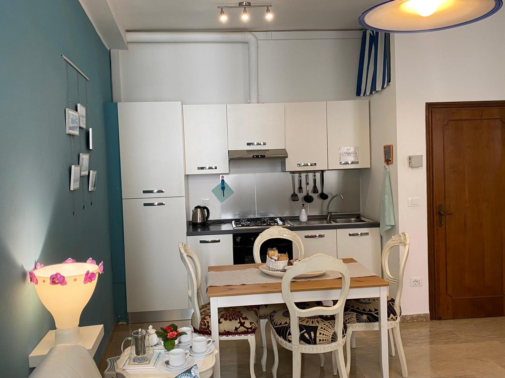 Quiet And Comfort In The Heart Of Apartment *