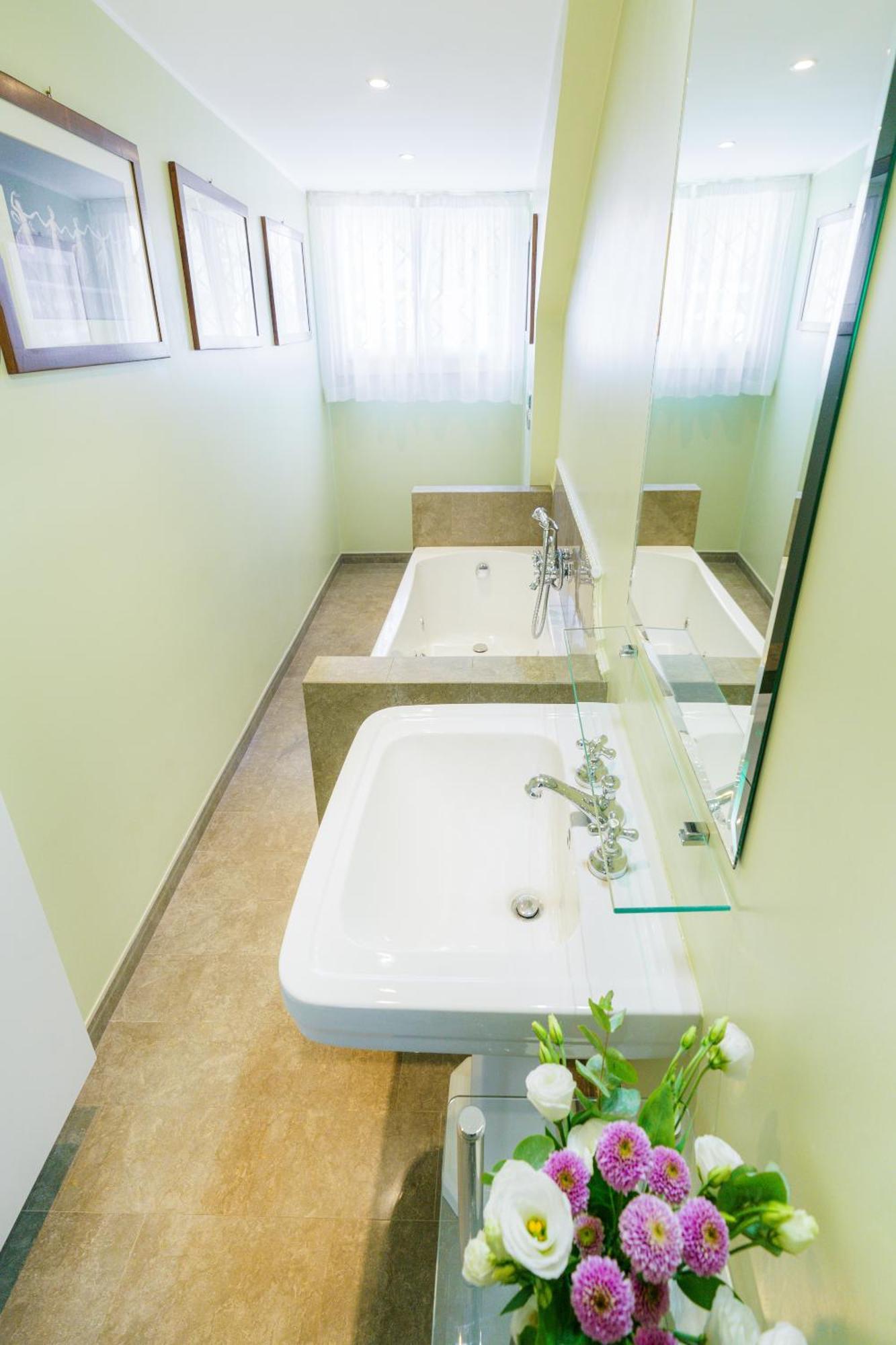 Apartment Due Leoni Terrace In St Mark's Square Venice