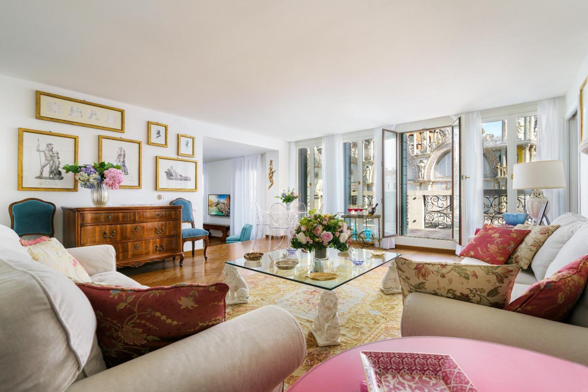 Due Leoni Terrace In St Mark's Square Apartment *