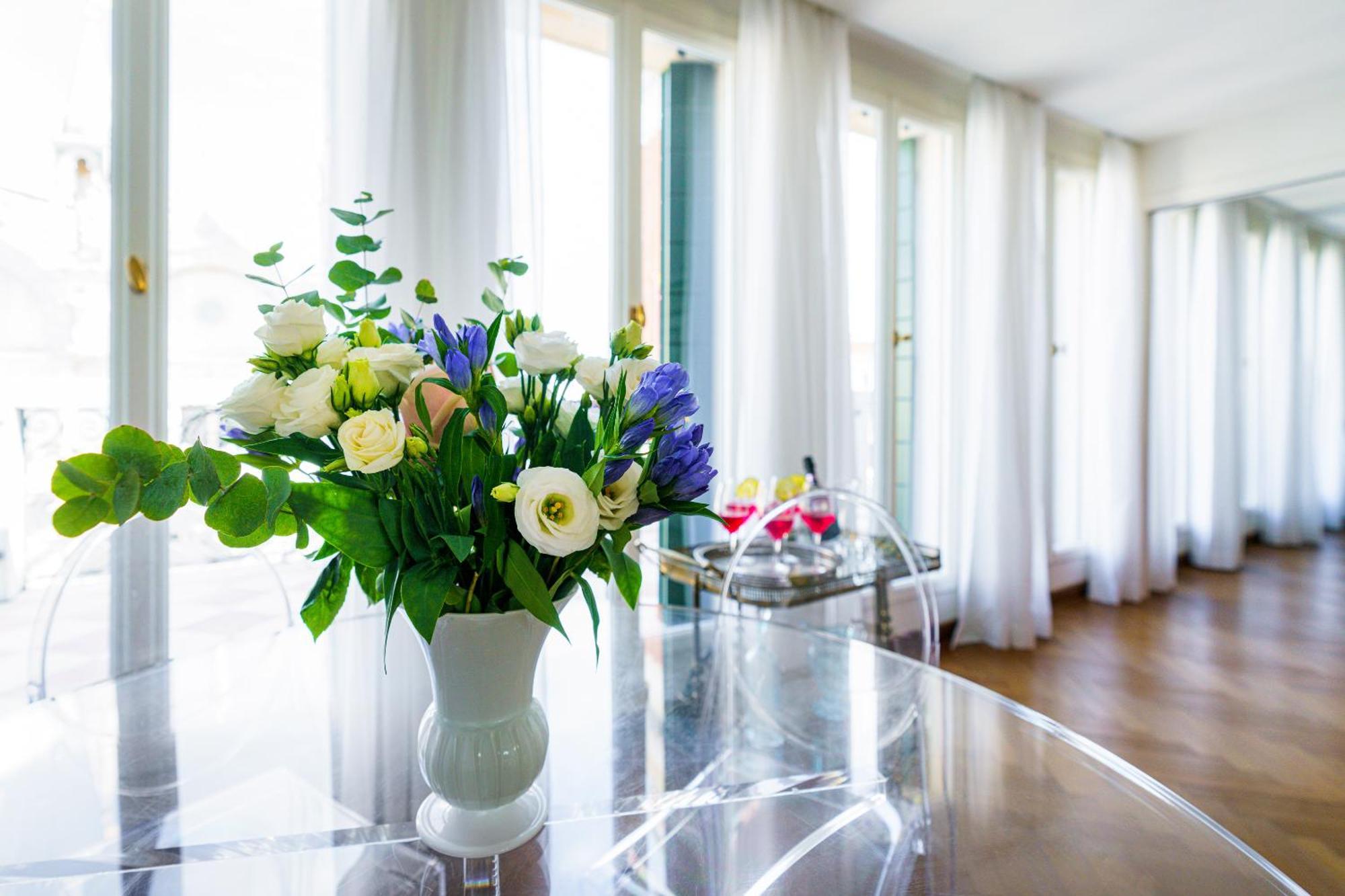 Due Leoni Terrace In St Mark's Square Apartment Venice