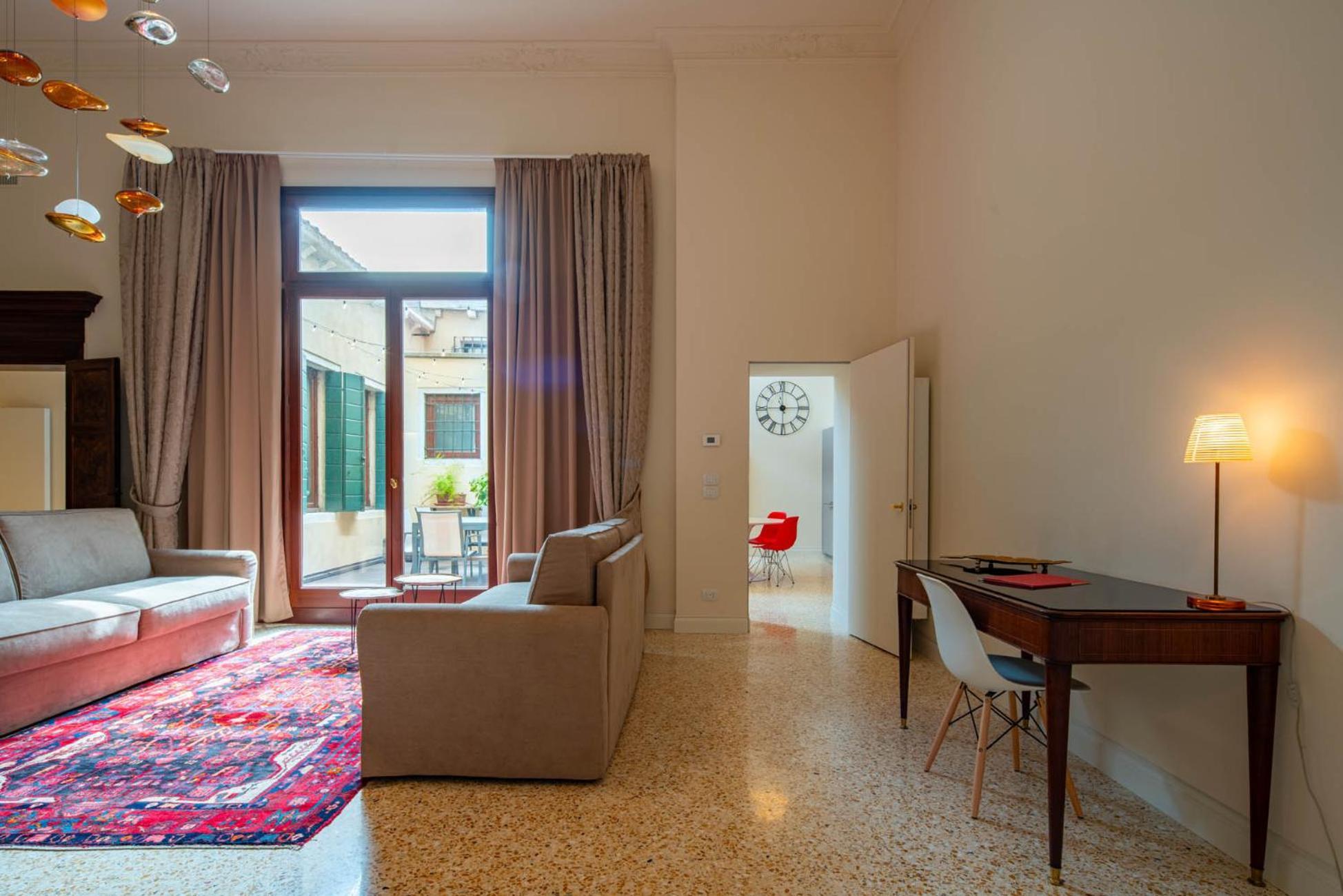 Ca' Longo Palace Damasco Apartamento *